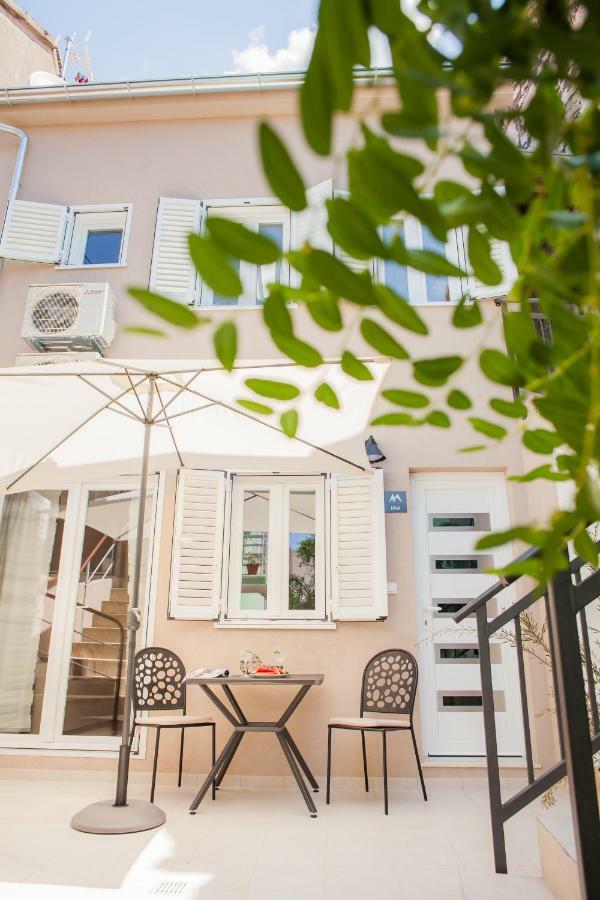 Marijola Apartments Шибеник Экстерьер фото